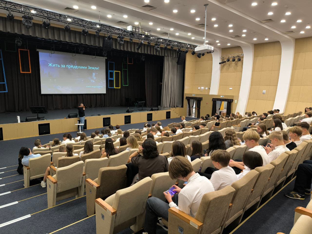 Выращиваем новое поколение космических изобретателей